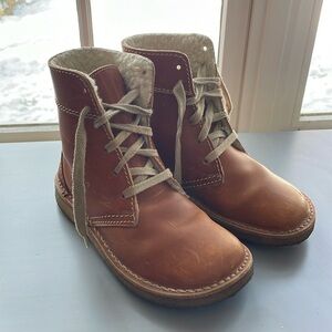 Duckfeet Shearling Brown Boots Size 40
